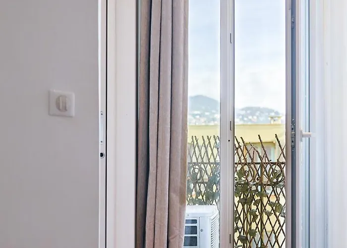 Cocon Design Au Port Emplacement D Exception * Nice